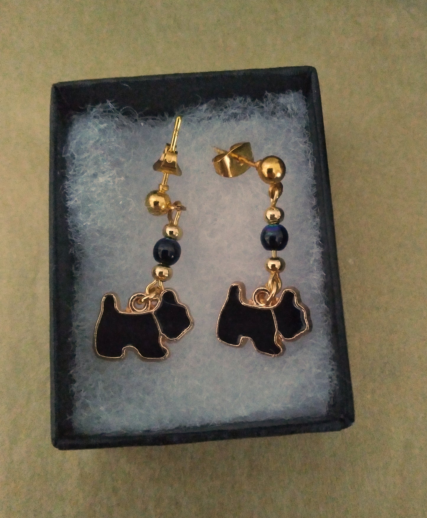 "Beam Me Up Scotty Dog" Bracelet and Earring Set